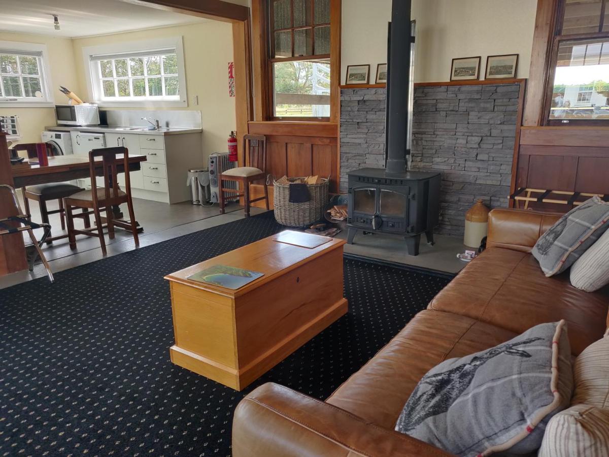 Bramley'S Stables And Accommodation 朗伊奥拉 外观 照片
