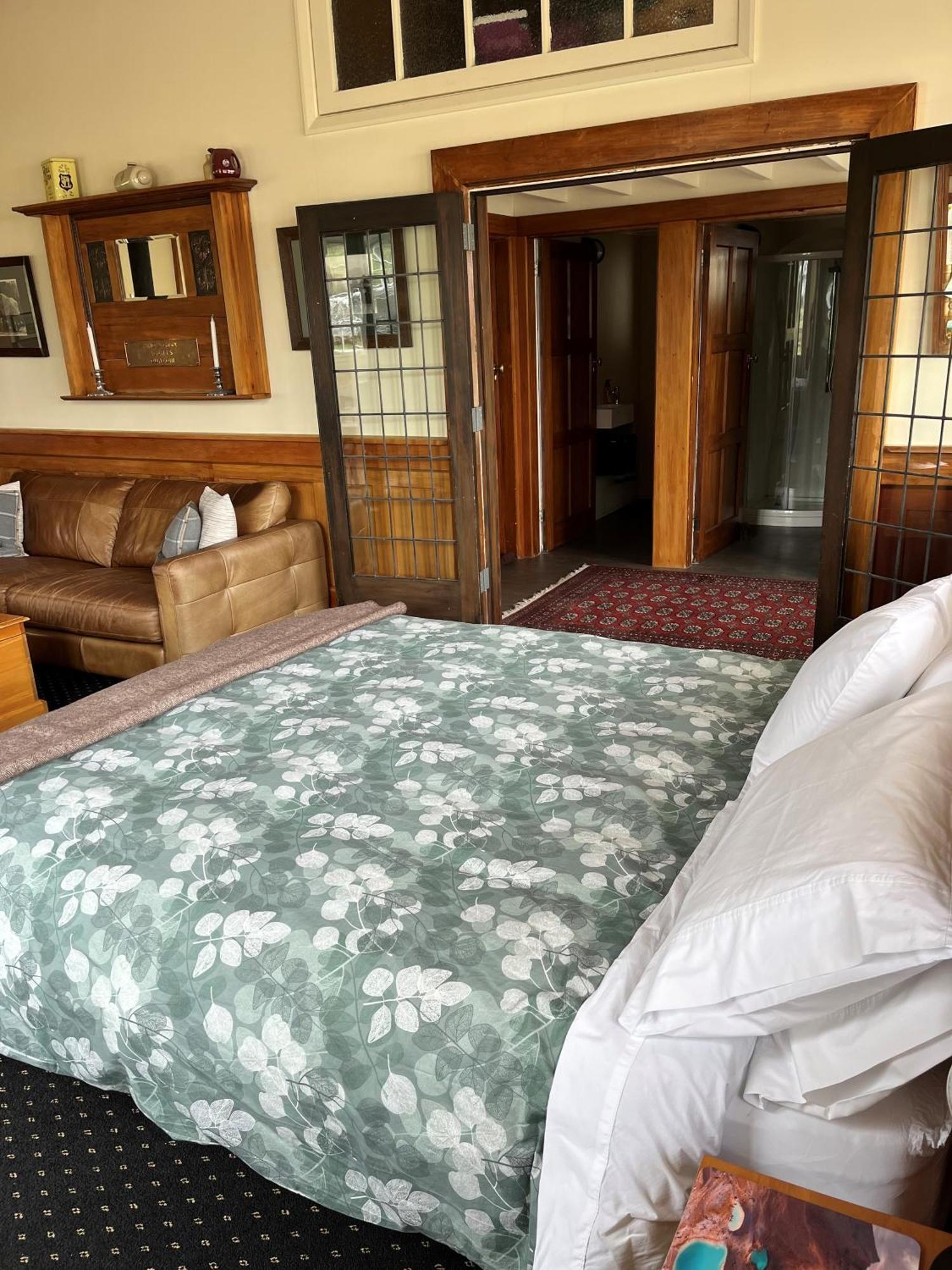 Bramley'S Stables And Accommodation 朗伊奥拉 外观 照片